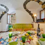 Casa Almut: alla scoperta del fascino del Centro Lago di Como