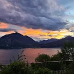 Vista D\'Oro Ulivo1 - 2 Bedroom Flat With Lake View