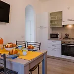 Casa Elisa 1 Bedroom Lake View Apartment