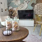 Lago-Apartment Midy, Sfeervol, Zwembad, Airco