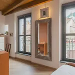 Luini 7 By Rent All Como