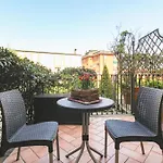 Marta\'S Sweet Home