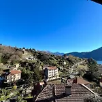 Elegant Apartment Inside Villa Fontana