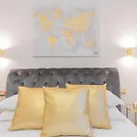 Como Dreams Apartments By Rent All Como