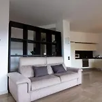 Sium\'S Suite Apartment 2