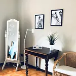 Caligaggio 18 - Charming Apartment On The Lakefront