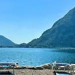 Perfect Point Como