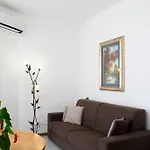 Lake Como View Apartment