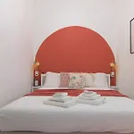 Ca Del Lasco - Modern Apartments In Classic Villa