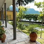 La Luna Como