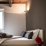Fontana Rooms