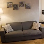 Lella\'S Home