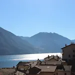 Villa Venere Lake View