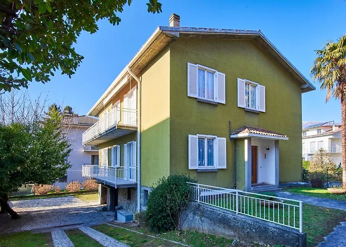 Holiday Home The Green House By Interhome