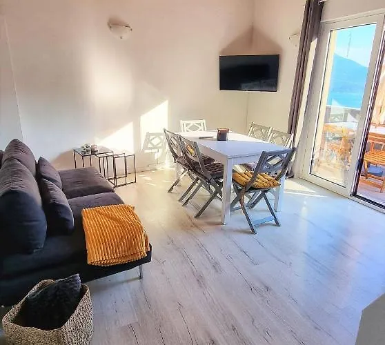 Rest And View Apartment
