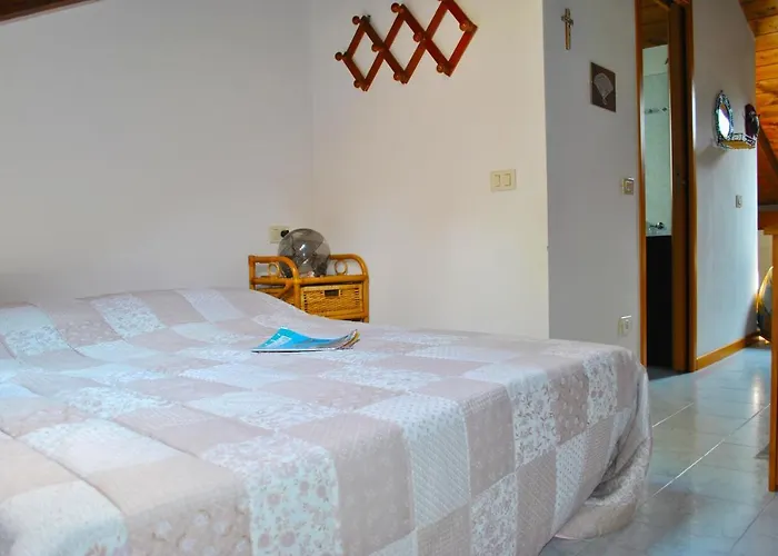 Apartment On 2 Levels With Large Terrace Lake View