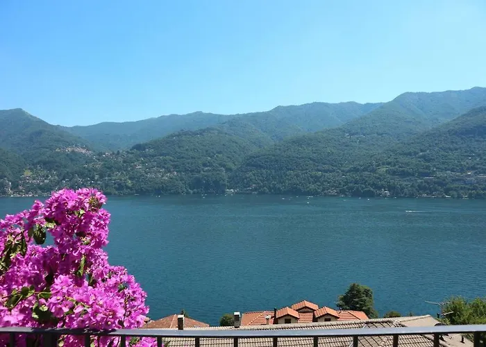 Simo House/ Stunning Lake View/ Balcony
