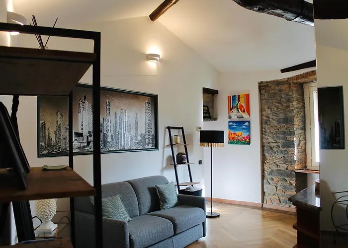 Kiko\'S Lodge - Historical Apartment In Como