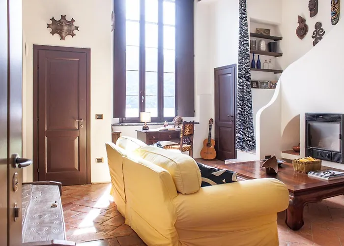 Apartments At The Pier Of Brienno - The House Of Travelers