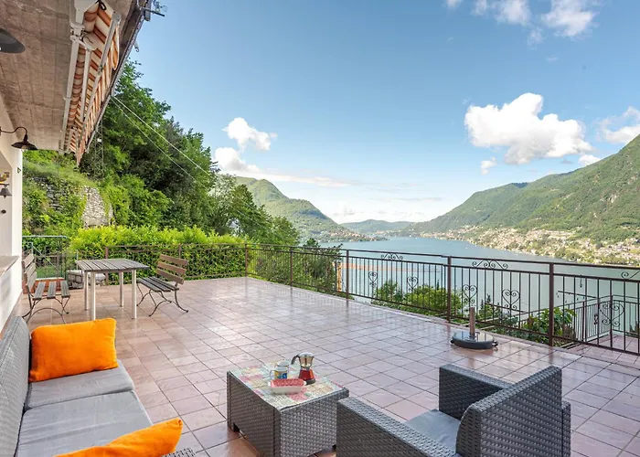 Lovely Lake View Apartment With Terrace