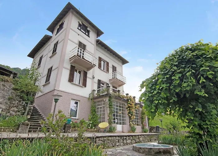Villa Oleandra By Quokka 360 - Private Garden And Swimming Pool