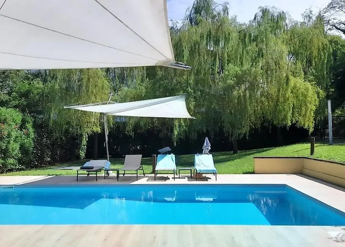 Holiday Home Villa Salici, Pool & Garden