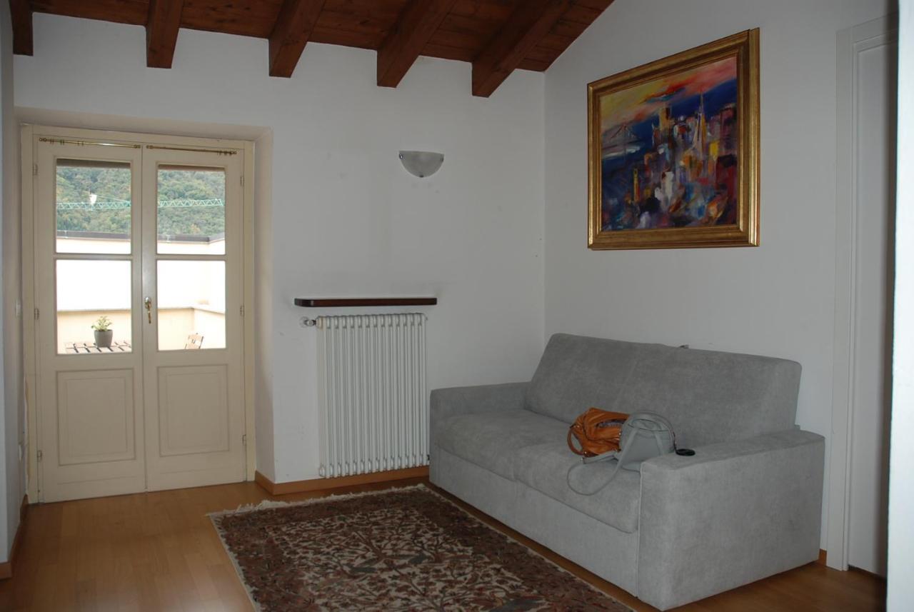 Cesare Cantu Apartment *