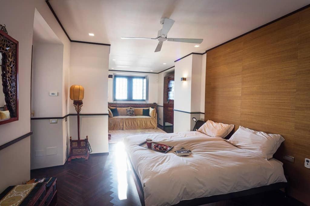 Gaeta Luxury Sleeps 8 Guests
