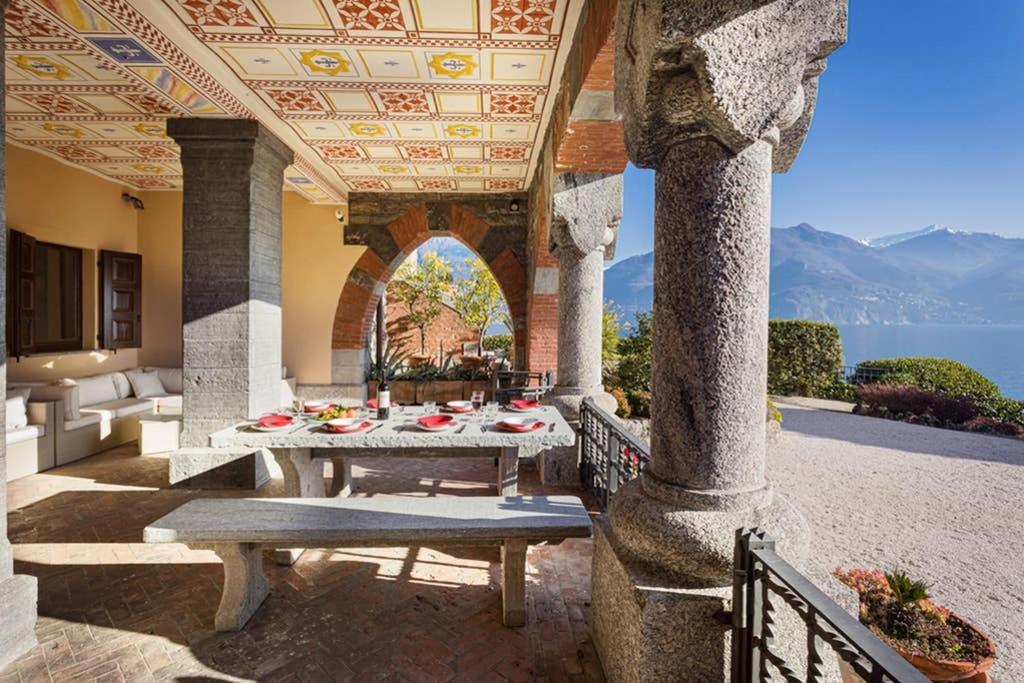 Gaeta Luxury Sleeps 8 Guests