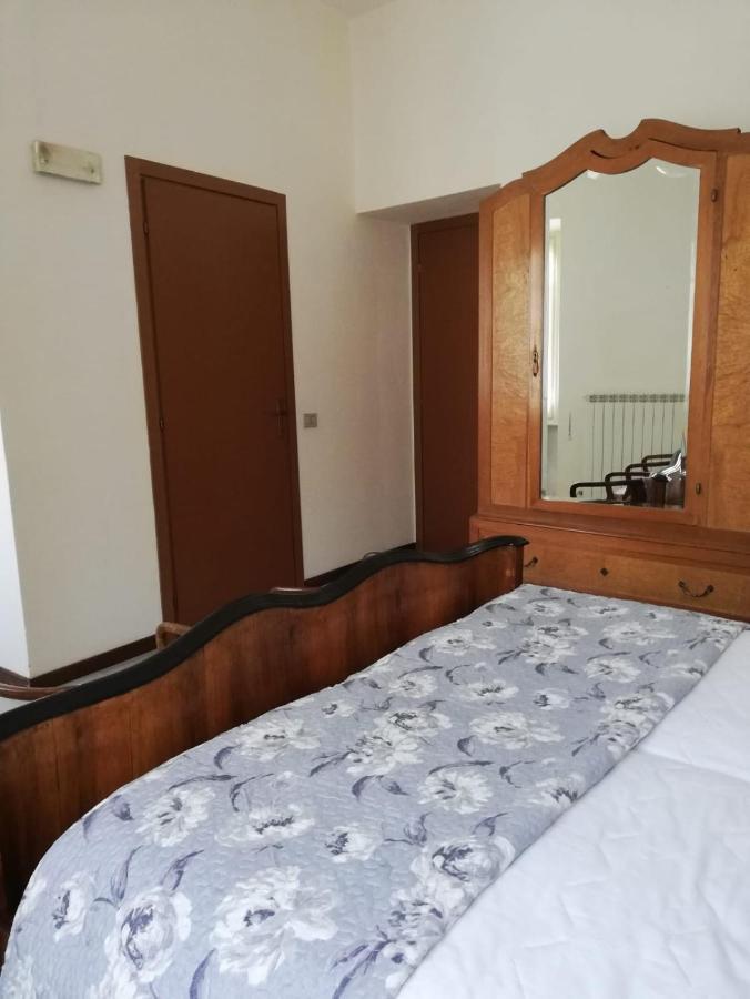 Residenza Santa Valeria Guest house *