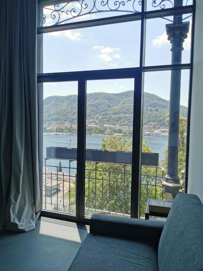 Veranda View Como