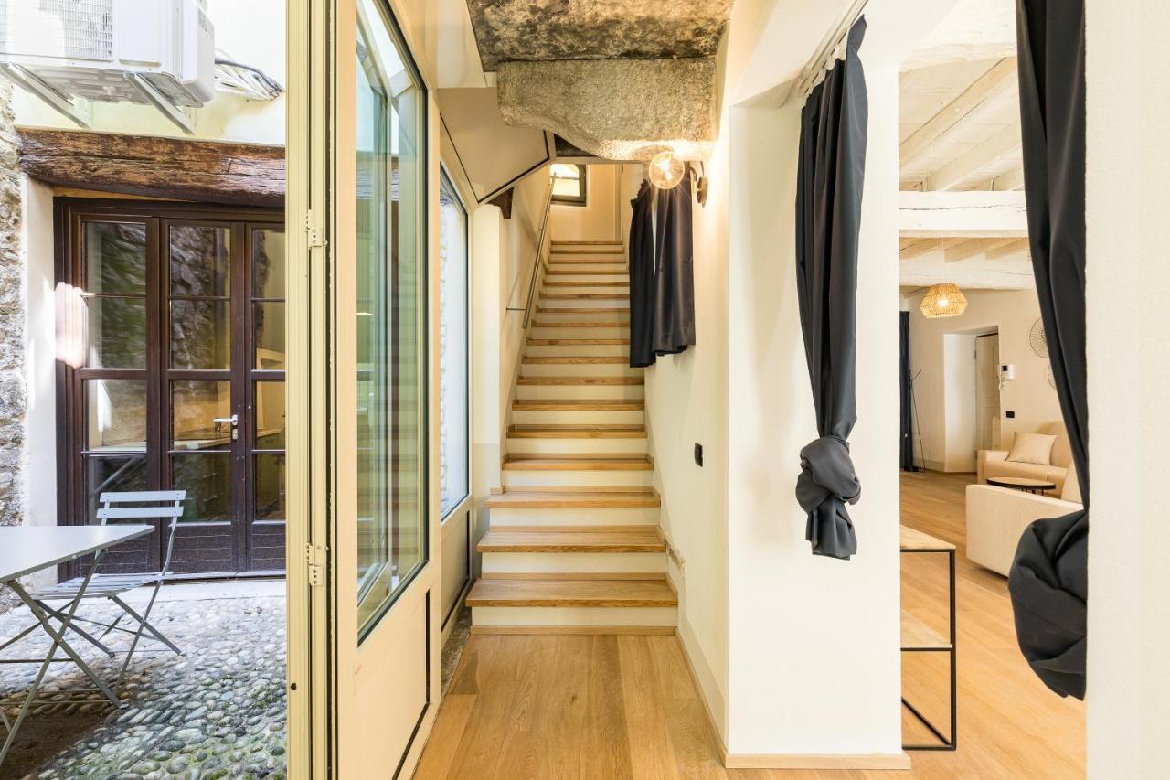 Palazzo Odescalchi Apartment *
