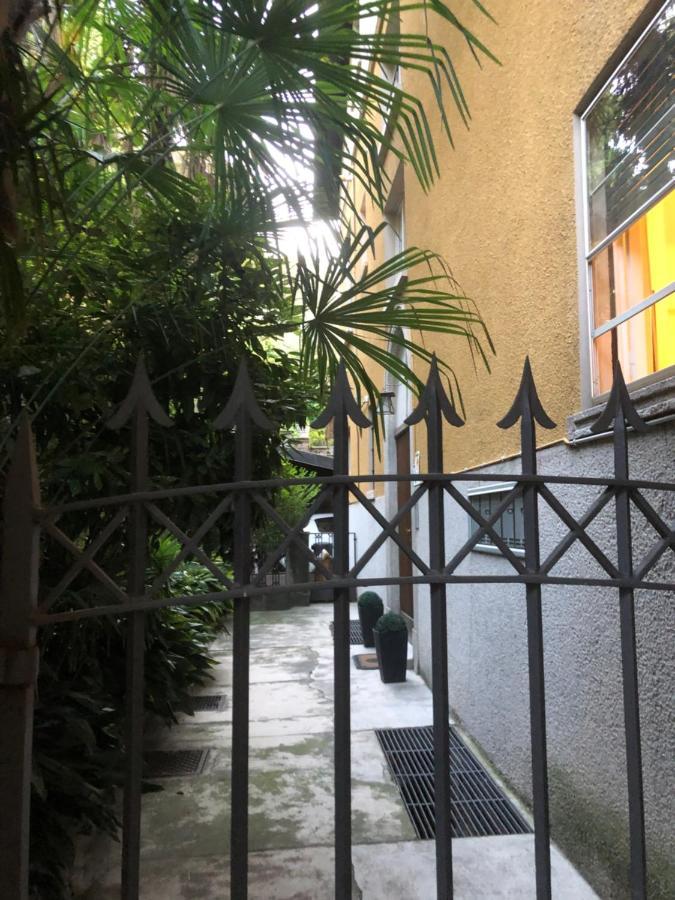Just Apartment