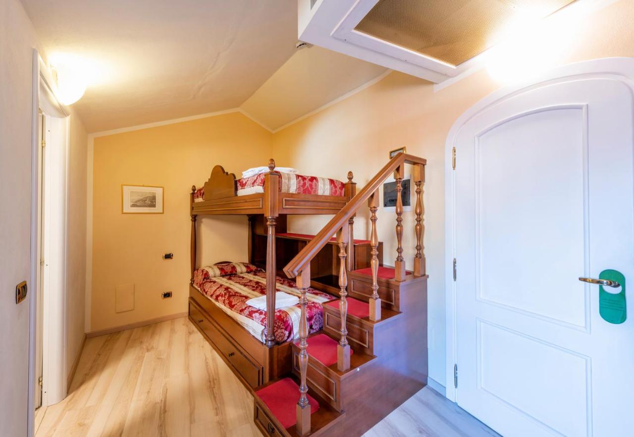 La Dependance Guest house