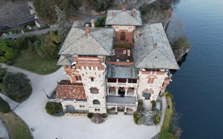 Gaeta Luxury Sleeps 8 Guests Acquaseria