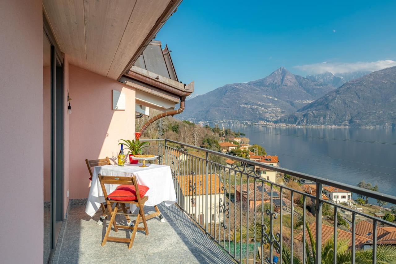 Classy Wifi, Parking & Stunning View! Apartment