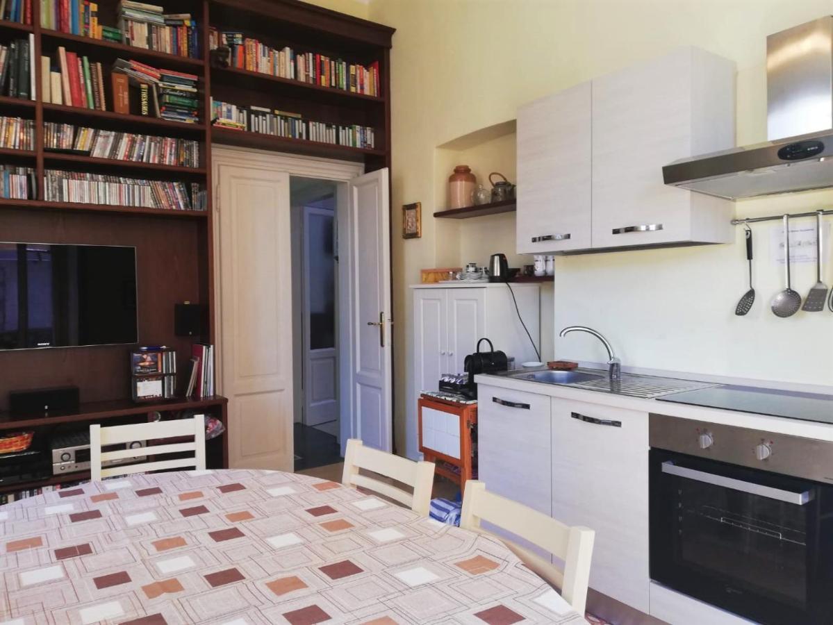 Scalabrini Guest house Como