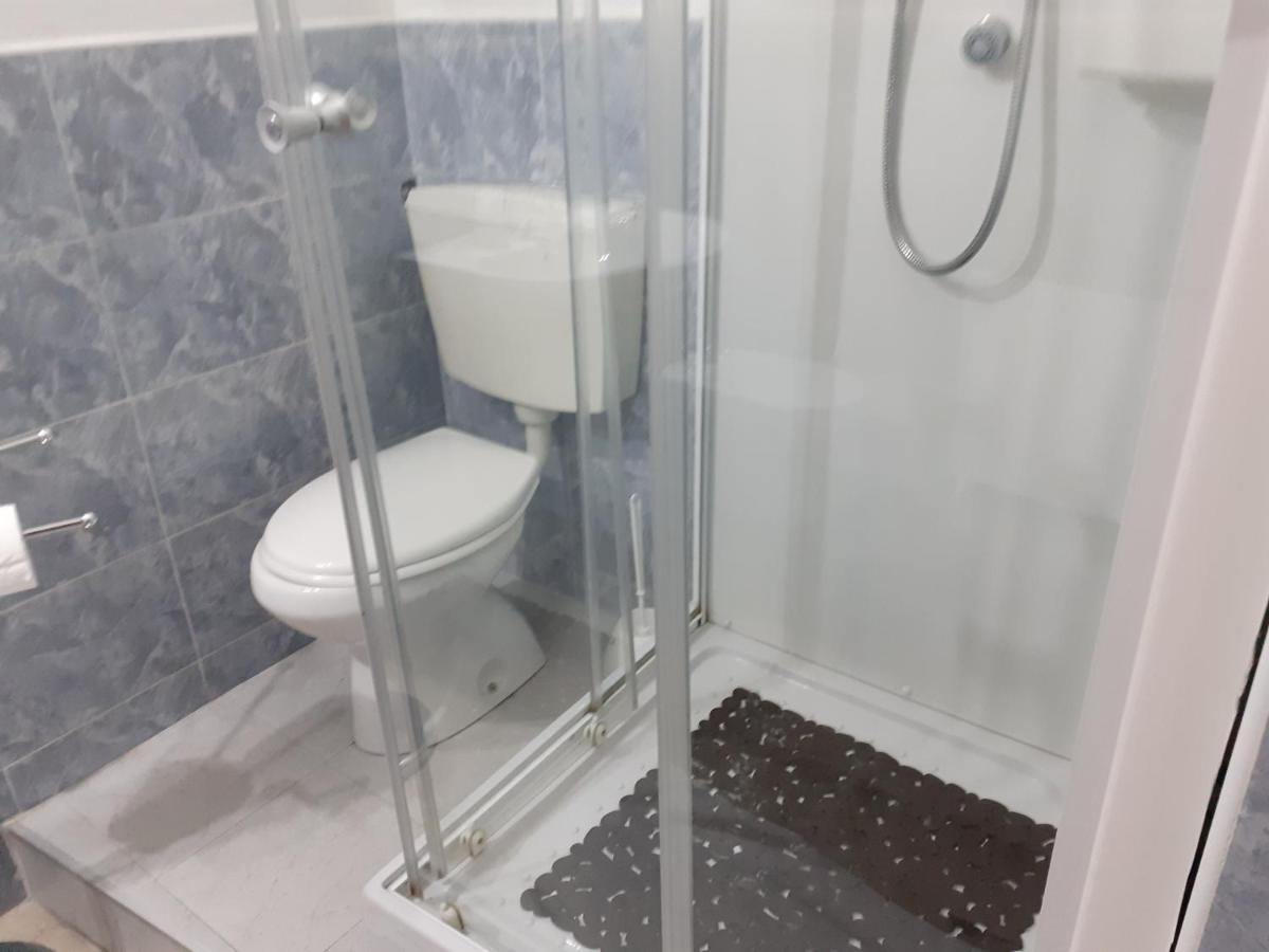 Megaride 3* Como