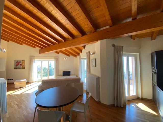 Apartment Magnolia Lenno