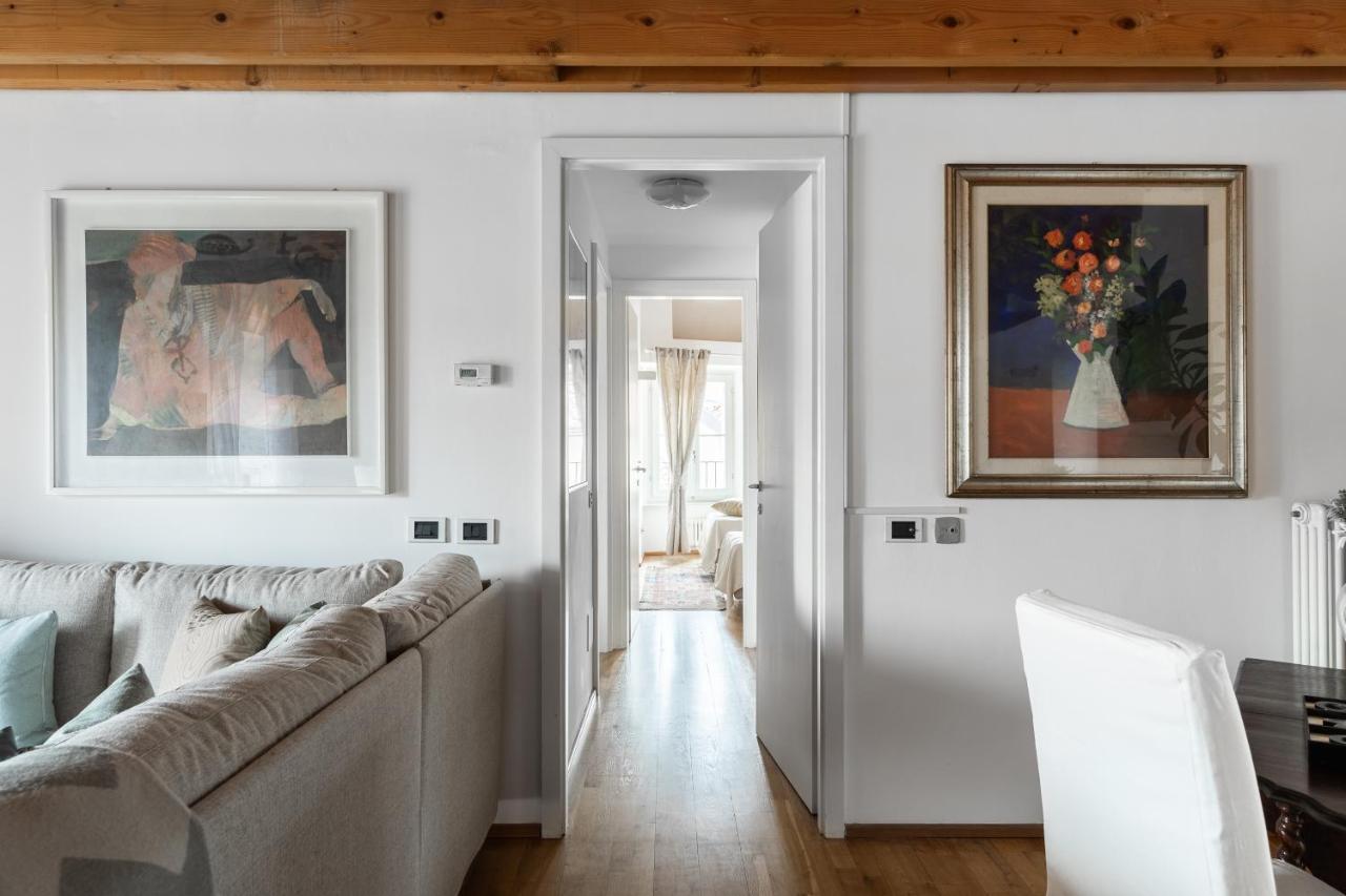 Apartment A Casa Nuccia Mansarda By Solutions Como