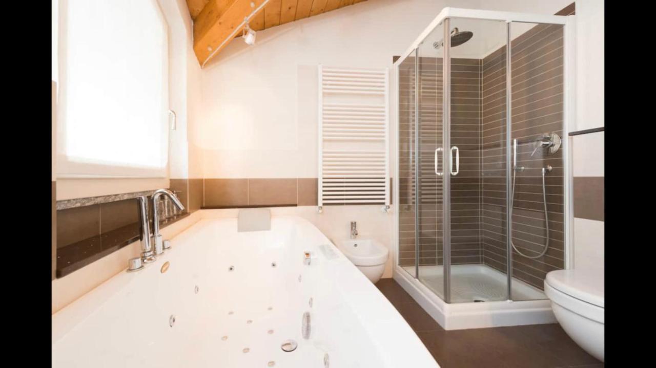 Luxury Lakefront Maisonette * Lezzeno