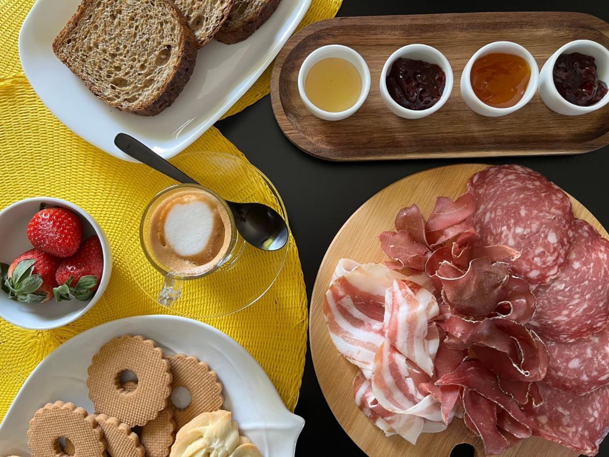 Miss Scola Pastry - Lake Como Bed & Breakfast Abbadia Lariana