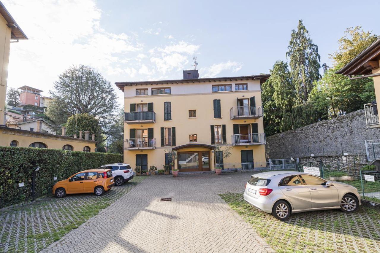 Casa Agatha Lenno- Luxury Air Conditioned Village By Italian * Lenno