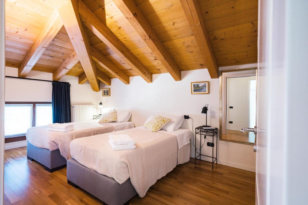 Casa Agatha Lenno- Luxury Air Conditioned Village By Italian