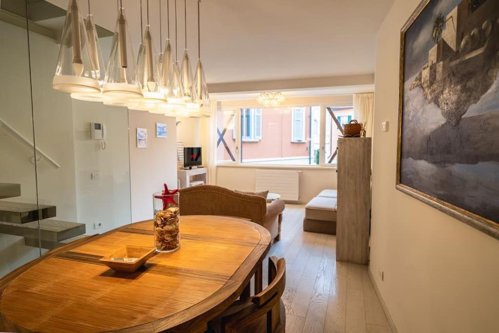 Casa Storica Design E Lusso A Dieci Mt Da Apartment *
