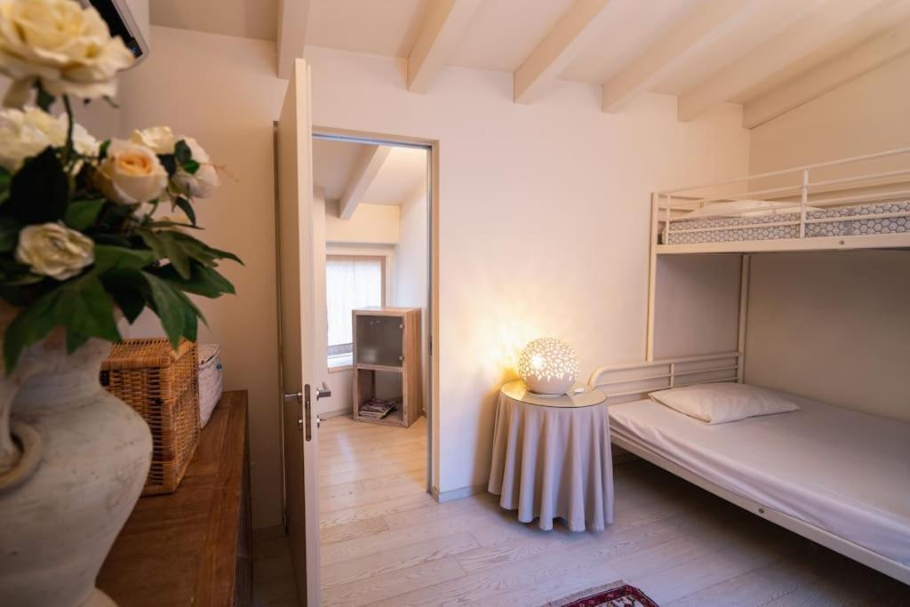 Casa Storica Design E Lusso A Dieci Mt Da Apartment