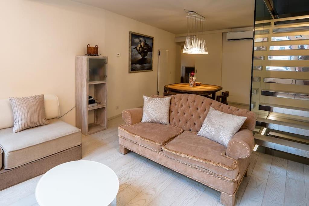 Apartment Casa Storica Design E Lusso A Dieci Mt Da Cernobbio