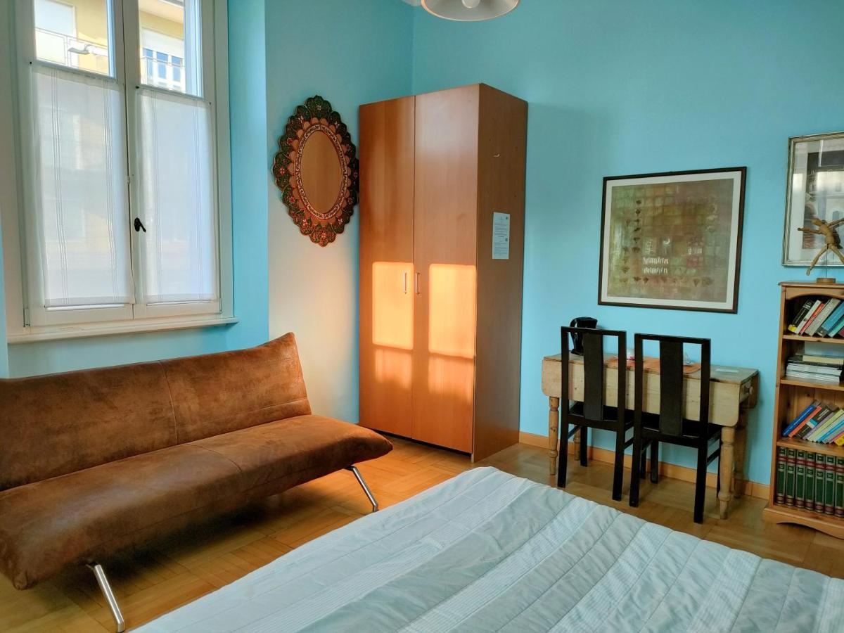 Scalabrini Guest house *