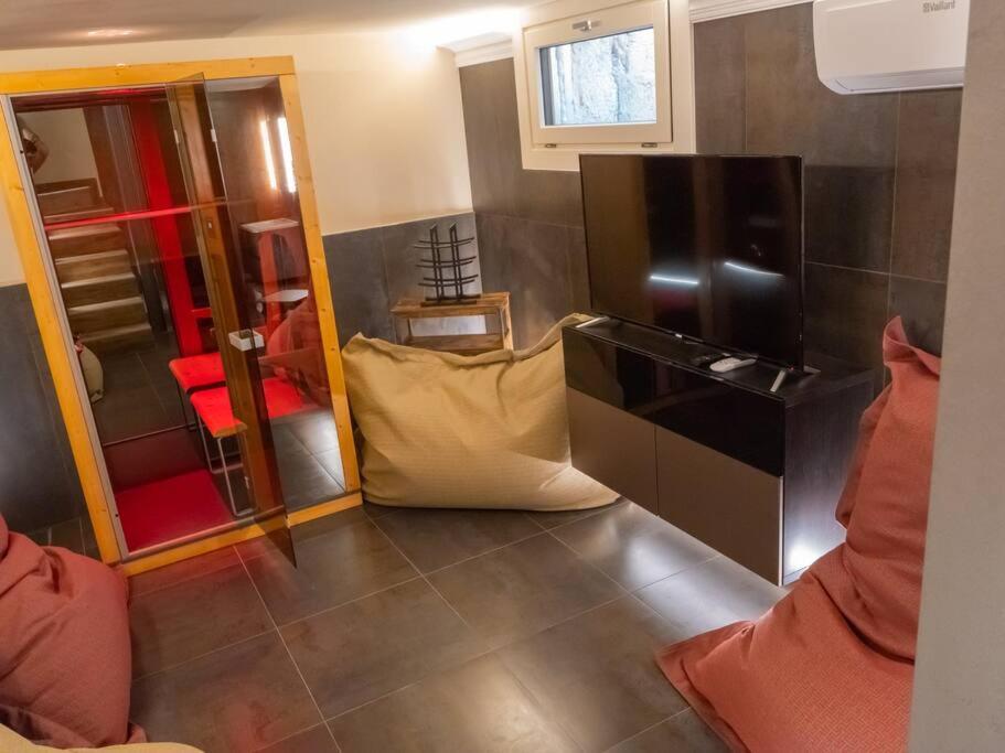 Cimino Luxury Villas In Como- Diana #4 Collection Limonta