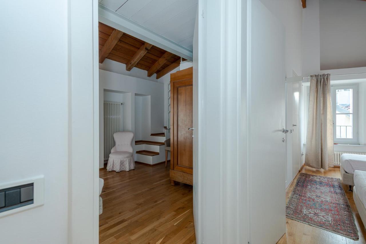 Apartment A Casa Nuccia Mansarda By Solutions